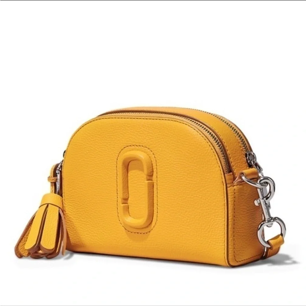 Marc jacobs shutter leather crossbody bag